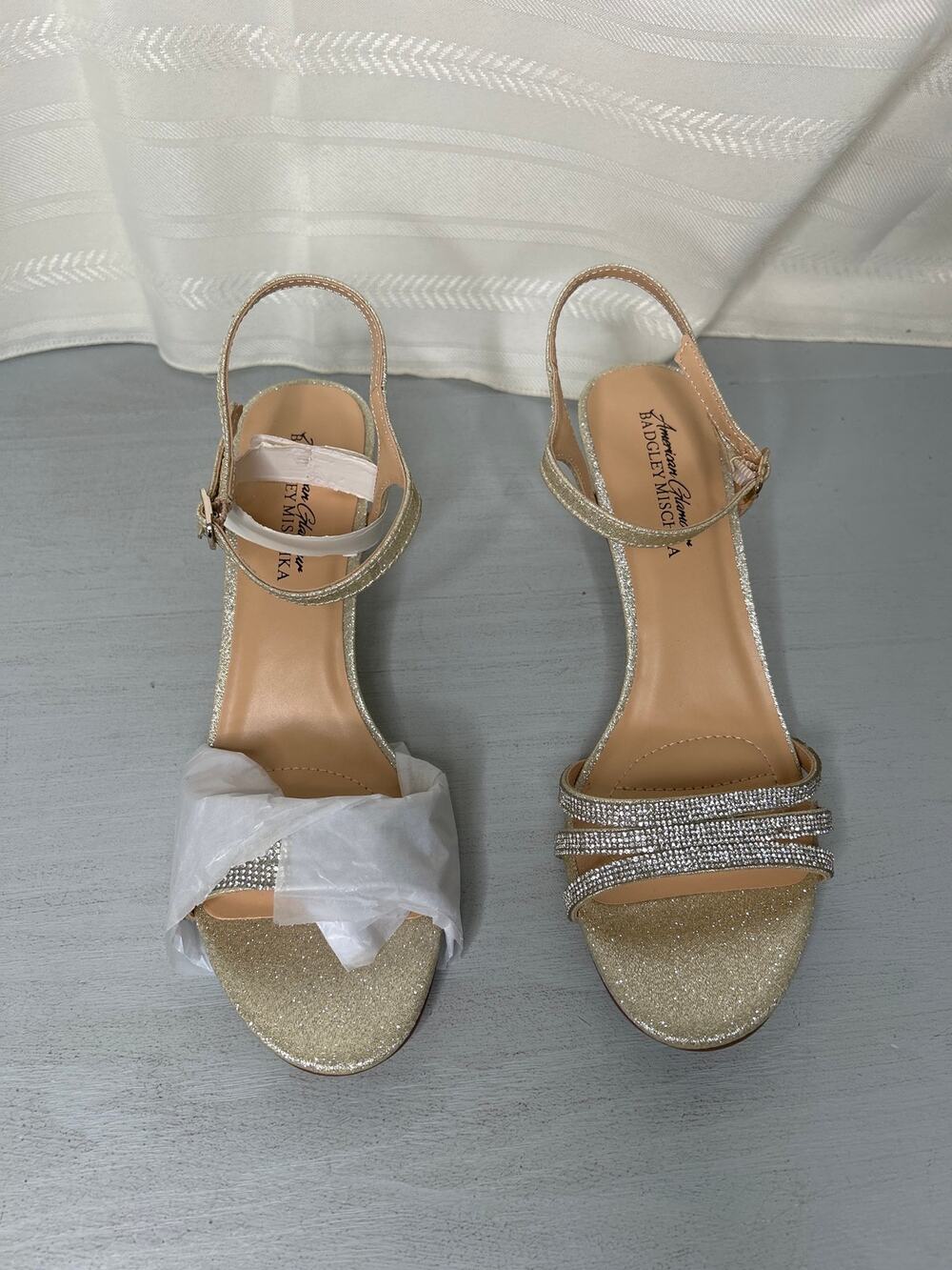 American Glamour Badgley Mischka Kan Rhinestone Sandals Light Gold Womens Size 8